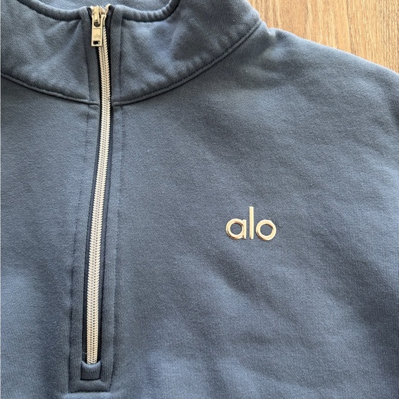ALO Yoga accolade 1/4 zip - Picture 2 of 3